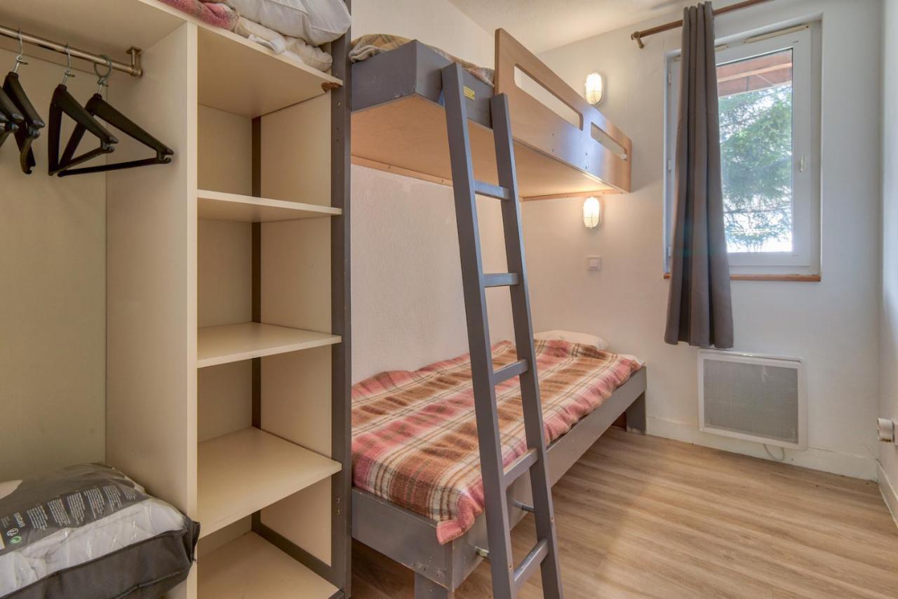 Acces Direct Aux Pistes - Appartement Pour 4 Genos Bagian luar foto